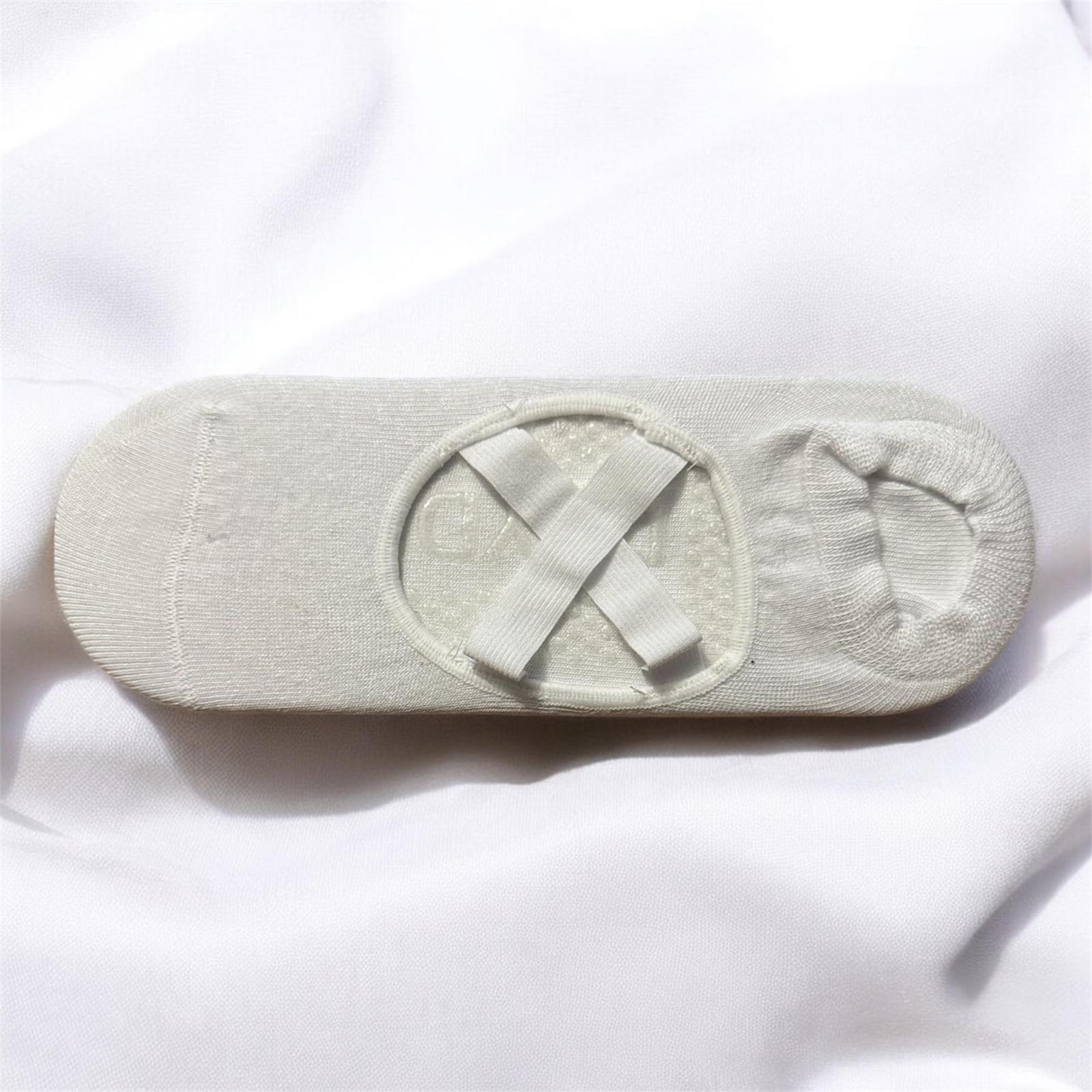 Pamuklu Beyaz Pilates Çorabı - Görsel 2